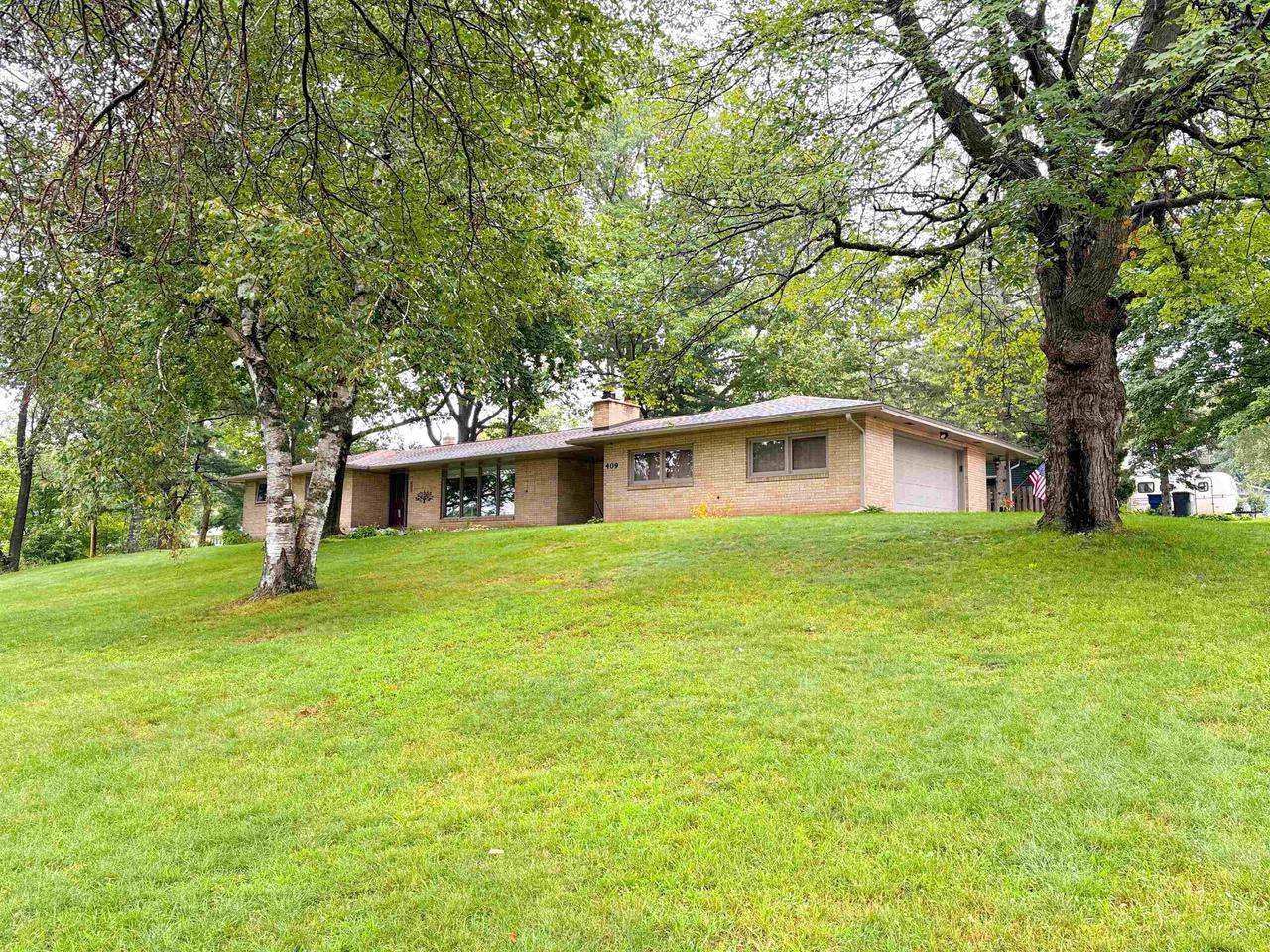 Leon St, Rothschild, WI 54474