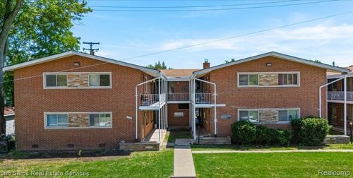 17160 Gravier St, Detroit, MI, 48224-3706 | Card Image