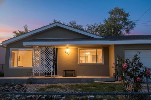 231 56th St Nw, Albuquerque, NM, 87105-1809 | Card Image