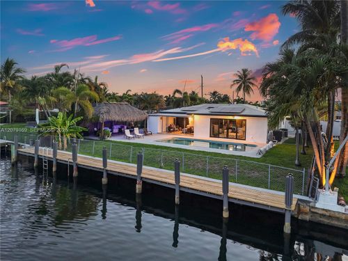 380 Se 1st Ter, Pompano Beach, FL, 33060-7146 | Card Image