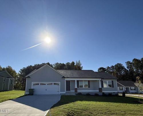 193 Magnolia Run Way, Benson, NC, 27504-8790 | Card Image