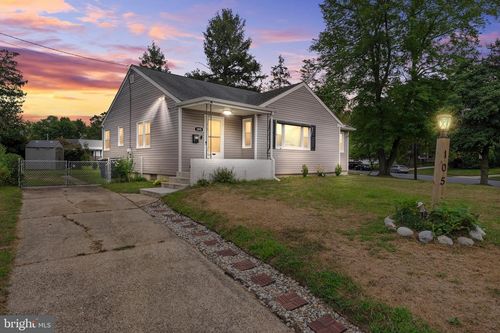 105 Dawn Dr, Mount Holly, NJ, 08060-1254 | Card Image