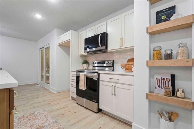 1808 Sw 3 Rd St, House other with 4 bedrooms, 3 bathrooms and null parking in Lee's Summit MO | Image 8
