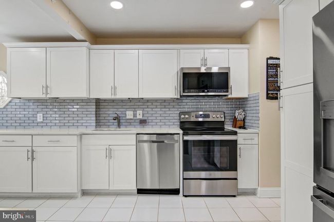 8231 Mount Vernon Hwy, House other with 6 bedrooms, 4 bathrooms and null parking in ALEXANDRIA VA | Image 12