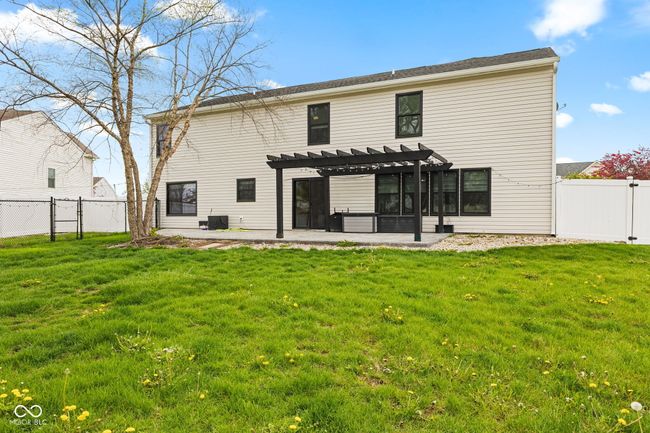 1792 Salina Dr, House other with 4 bedrooms, 3 bathrooms and null parking in Avon IN | Image 51