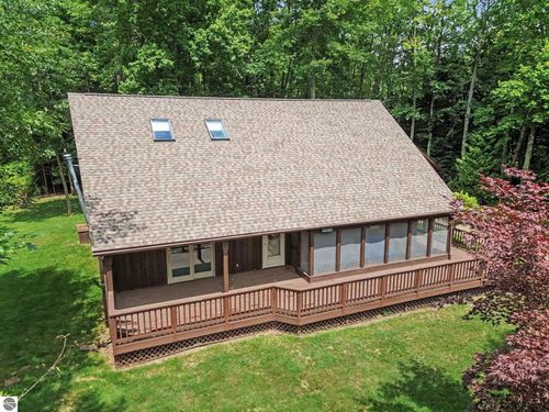 4943 Birchcrest Dr, Oscoda, MI, 48750-9750 | Card Image