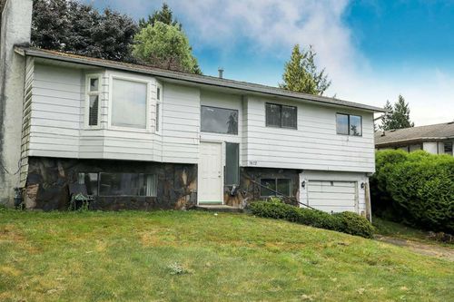 7872 Heron St, Mission, BC, V2V6A1 | Card Image