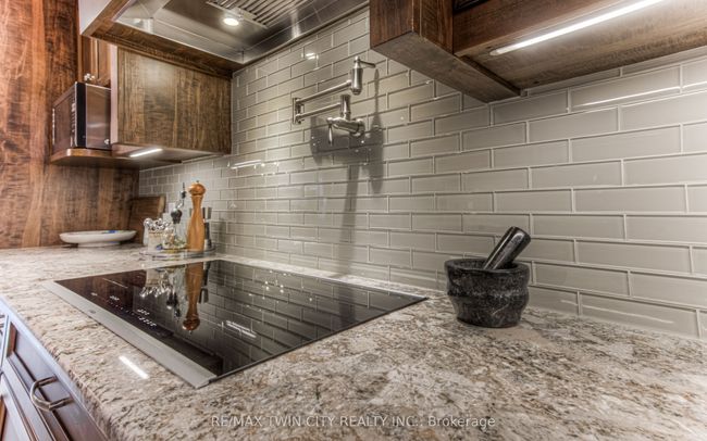 124 Rose Bridge Cres, House other with 2 bedrooms, 3 bathrooms and 2 parking in Cambridge ON | Image 13