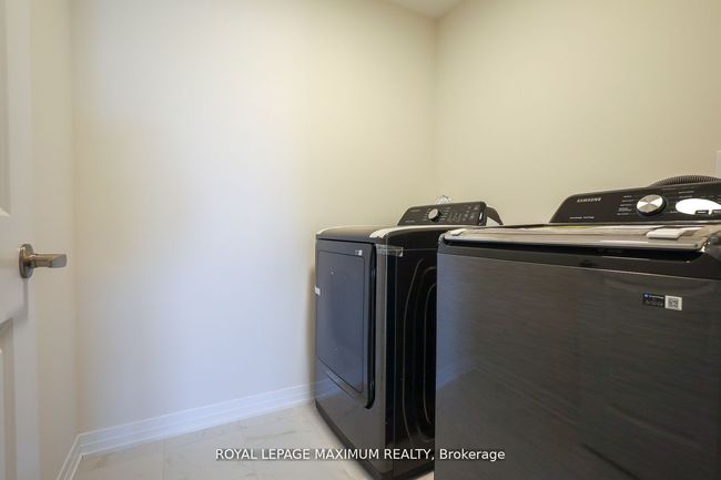 1 - 11 Baynes Way, Condo with 4 bedrooms, 3 bathrooms and null parking in Bradford West Gwillimbury ON | Image 32