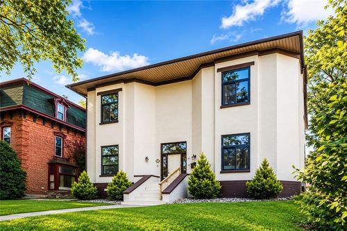 2-735 N Highland, Highland Park, PA, 15206 | Card Image