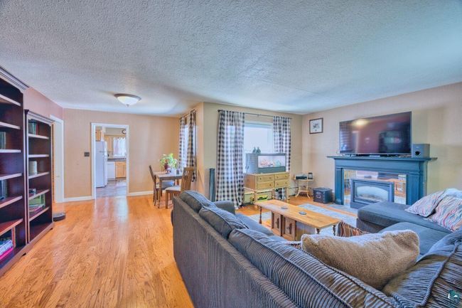 305 Central Ave W, House other with 3 bedrooms, 2 bathrooms and null parking in Aurora MN | Image 5