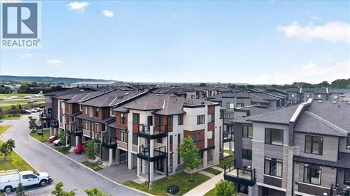 67-590 N Service Rd, Stoney Creek, ON, L8E0K5 | Card Image