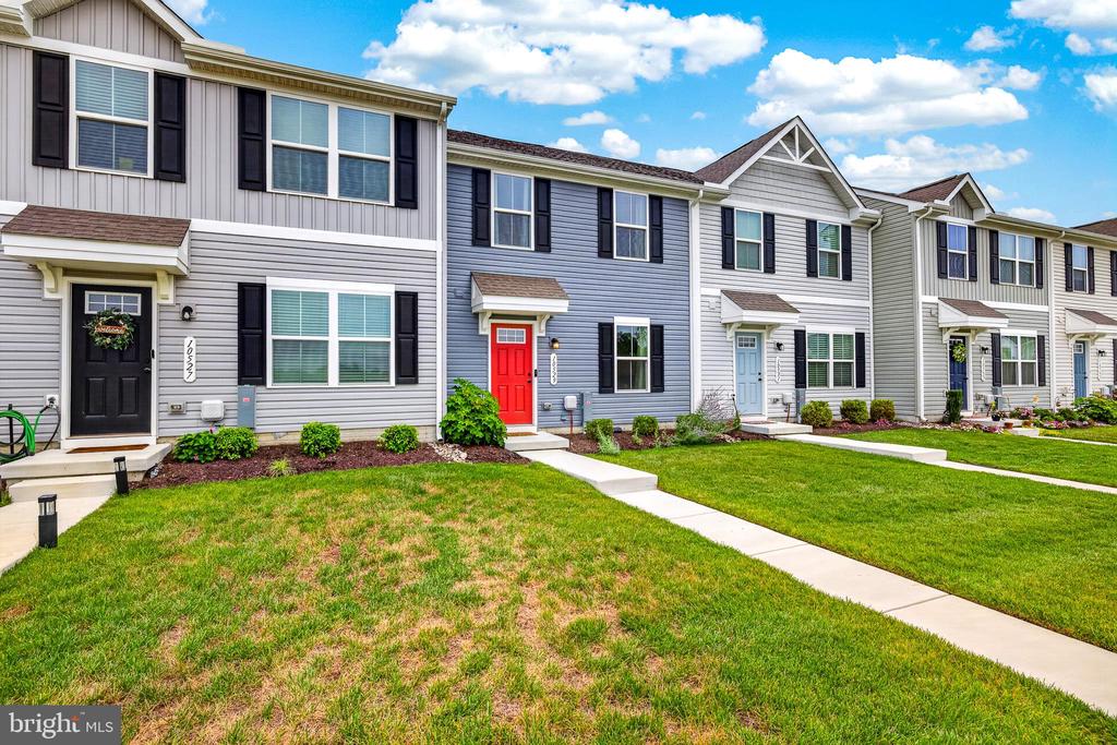 Residential in MILFORD 3