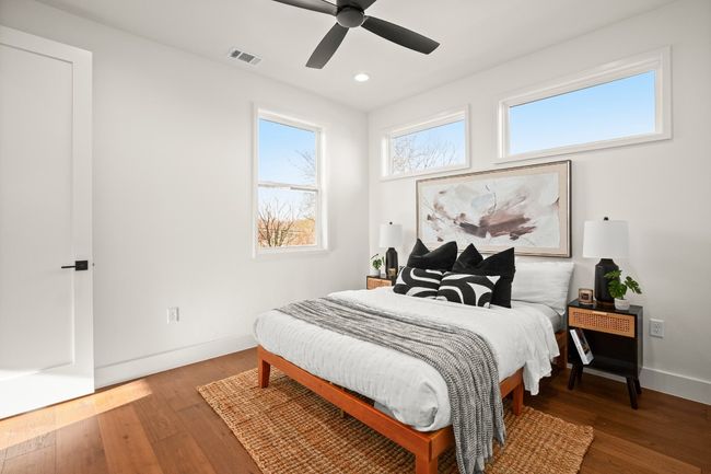 2 - 2207 E 13 Th St, House other with 3 bedrooms, 3 bathrooms and 3 parking in Austin TX | Image 13