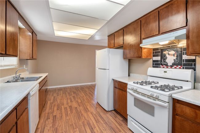 Kitchen | Image 6