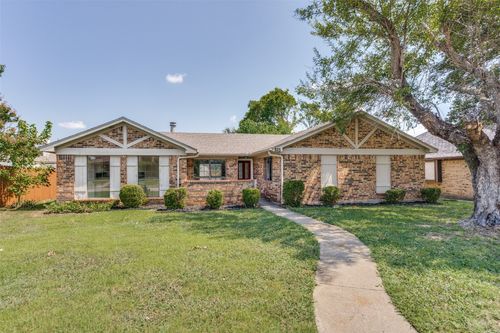 825 Filmore Dr, Plano, TX, 75025-2518 | Card Image