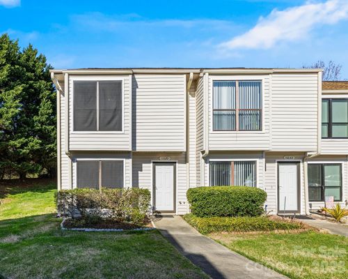 11020 Carmel Crossing Rd, Charlotte, NC, 28226-4430 | Card Image