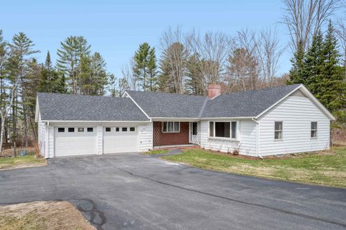 132 Westwood Dr, Montpelier, VT, 05602-8456 | Card Image