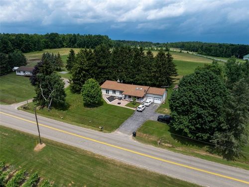9447 County Route 75, Branchport, NY, 14418-9551 | Card Image