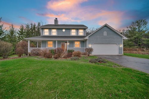 692 Harvest Rd, Valparaiso, IN, 46383 | Card Image