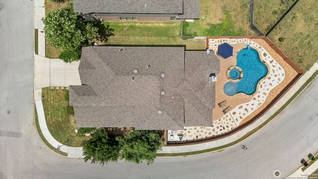 10513 Far Reaches Ln, House other with 4 bedrooms, 4 bathrooms and null parking in Helotes TX | Image 10