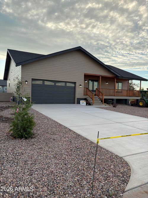 1060 S Ridge Creek Ln, Show Low, AZ, 85901 | Card Image