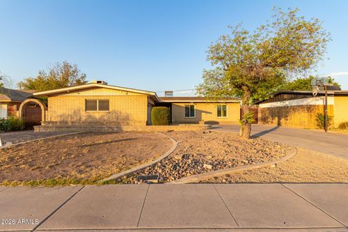 2109 S Stanley Pl, Tempe, AZ, 85282-2525 | Card Image
