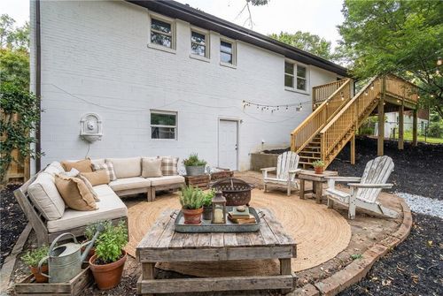 1523 Delia Dr, Decatur, GA, 30033-3373 | Card Image