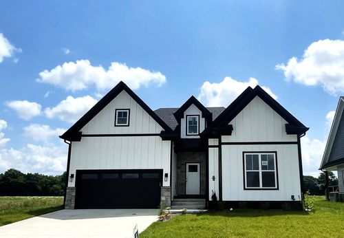 217 Harvest Moon Dr, Clarksville, TN, 37043-2738 | Card Image