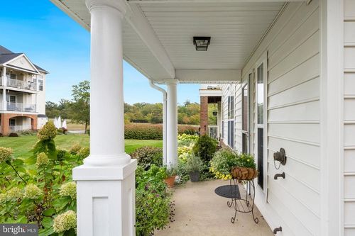 unit-200-43134 Watercrest Sq, CHANTILLY, VA, 20152-5354 | Card Image