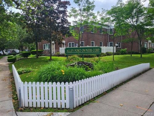 b-230-06 Kingsbury Ave, Bayside, NY, 11364-3136 | Card Image