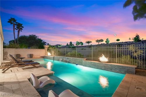 1673 Ravanusa Dr, Henderson, NV, 89052-3103 | Card Image
