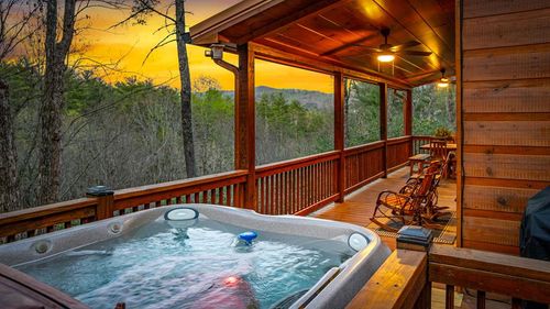 9 Dean Ct, Blue Ridge, GA, 30513 | Card Image