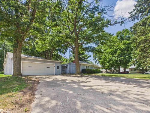 1304 7th Avenue E, Oskaloosa, IA, 52577 | Card Image