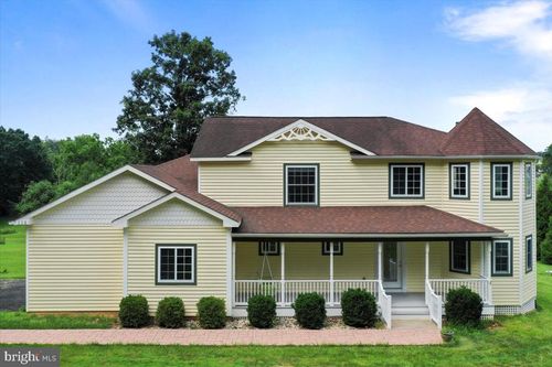 114 Meagans Run Rd, Woodstock, VA, 22664-3646 | Card Image