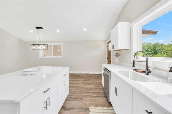 110 Howard Rd, House other with 4 bedrooms, 2 bathrooms and 3 parking in BARNESVILLE GA | Image 16