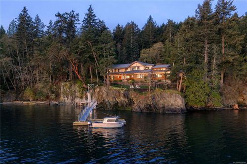250 Holmes Rd, Salt Spring Island, BC, V8K1T6 | Card Image