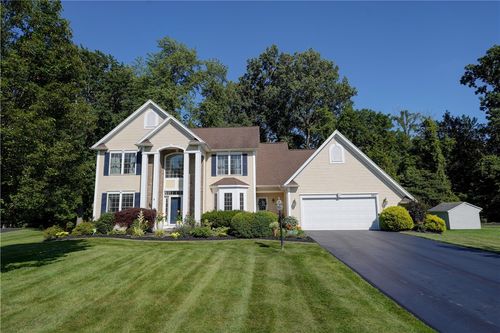 992 La Quinta Dr, Webster, NY, 14580-1783 | Card Image