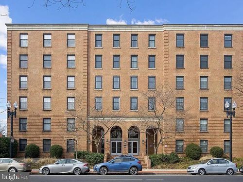 apt-305-2828 Wisconsin Ave Nw, WASHINGTON, DC, 20007-4713 | Card Image