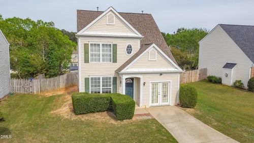 220 Purple Leaf Rd, Fuquay-Varina, NC, 27526-6911 | Card Image