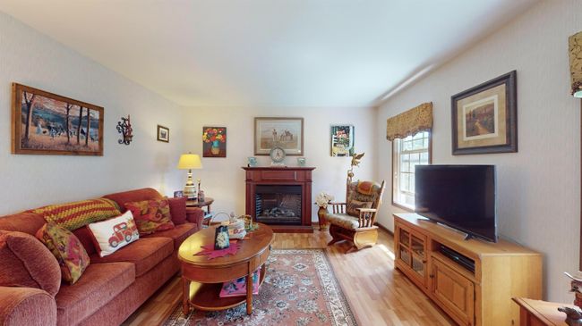 953 Lower Foote St, House other with 3 bedrooms, 2 bathrooms and null parking in Middlebury VT | Image 10