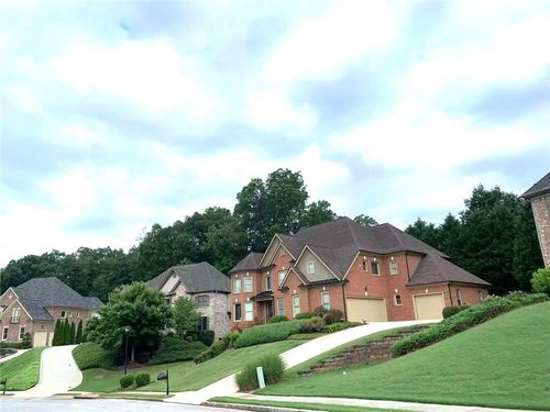 932 Heathchase Dr, Suwanee, GA, 30024-3622 | Card Image