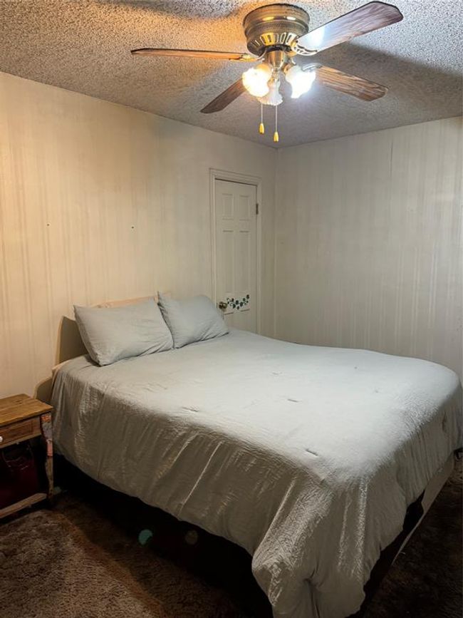 Bedroom | Image 25