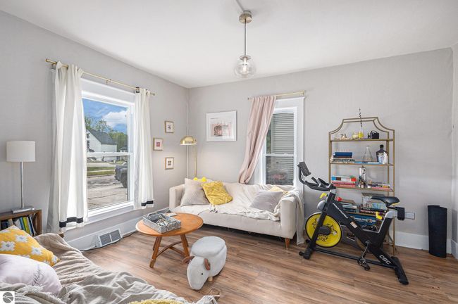 832 Wallace St, House other with 3 bedrooms, 1 bathrooms and null parking in Cadillac MI | Image 7