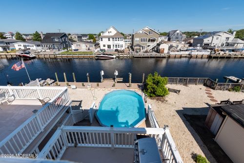 73 Carlyle Dr, Bayville, NJ, 08721-1506 | Card Image