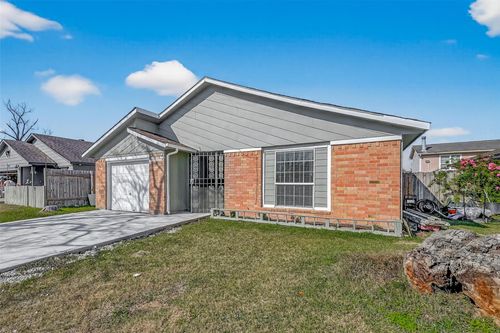 711 Blue Rock Ct, Houston, TX, 77060-5528 | Card Image