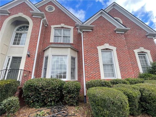 555 Vinings Springs Dr Se, Mableton, GA, 30126-5989 | Card Image