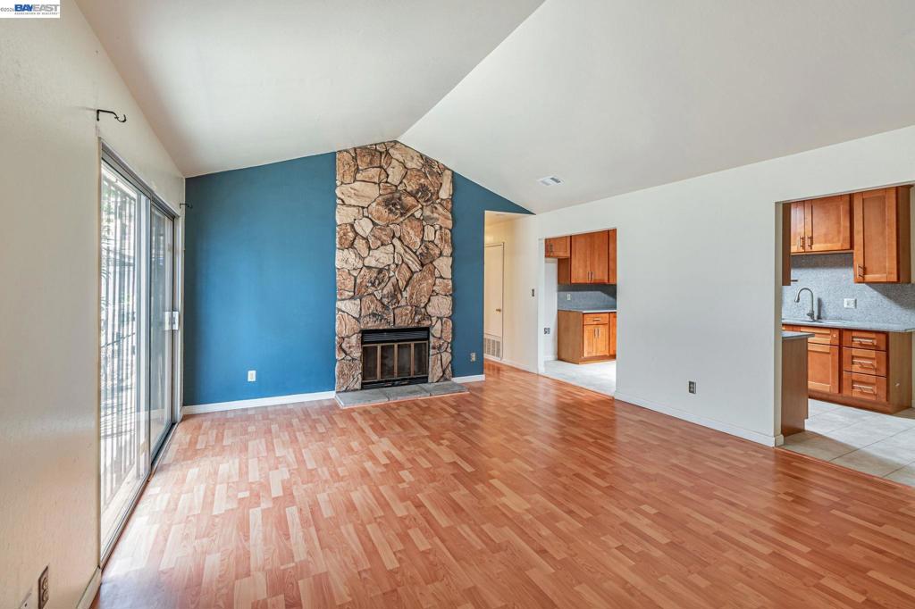 Residential in Oakland 4