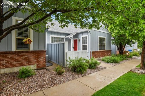 6868 Los Reyes Cir, Colorado Springs, CO, 80918-6008 | Card Image