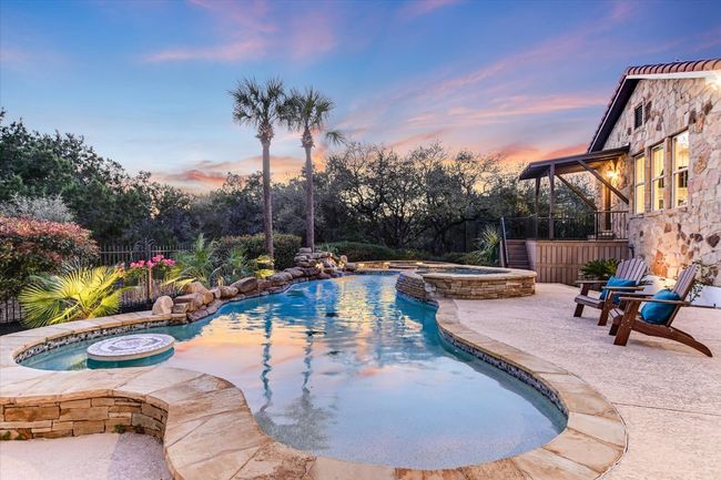 Your own private oasis | Image 19